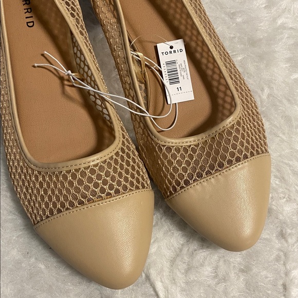 NWT Torrid Tan Mesh Loafers 11 wide - Picture 2 of 5